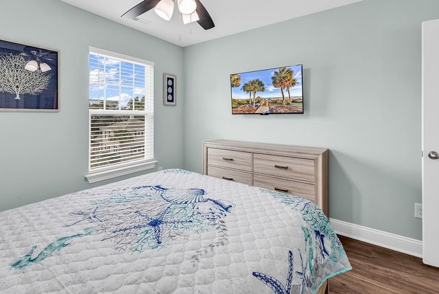 306 6th Ave. N, Myrtle Beach, SC 29577