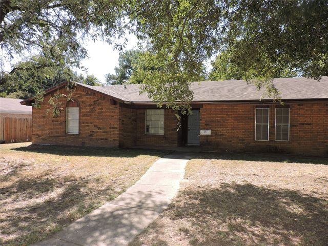 629 Sandra Lane, Burleson, TX 76028