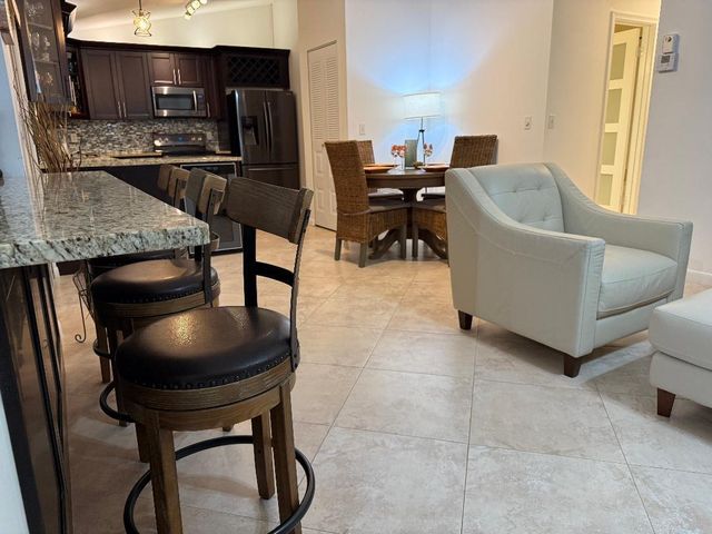 6217 Stanley Lane, Delray Beach, FL 33484