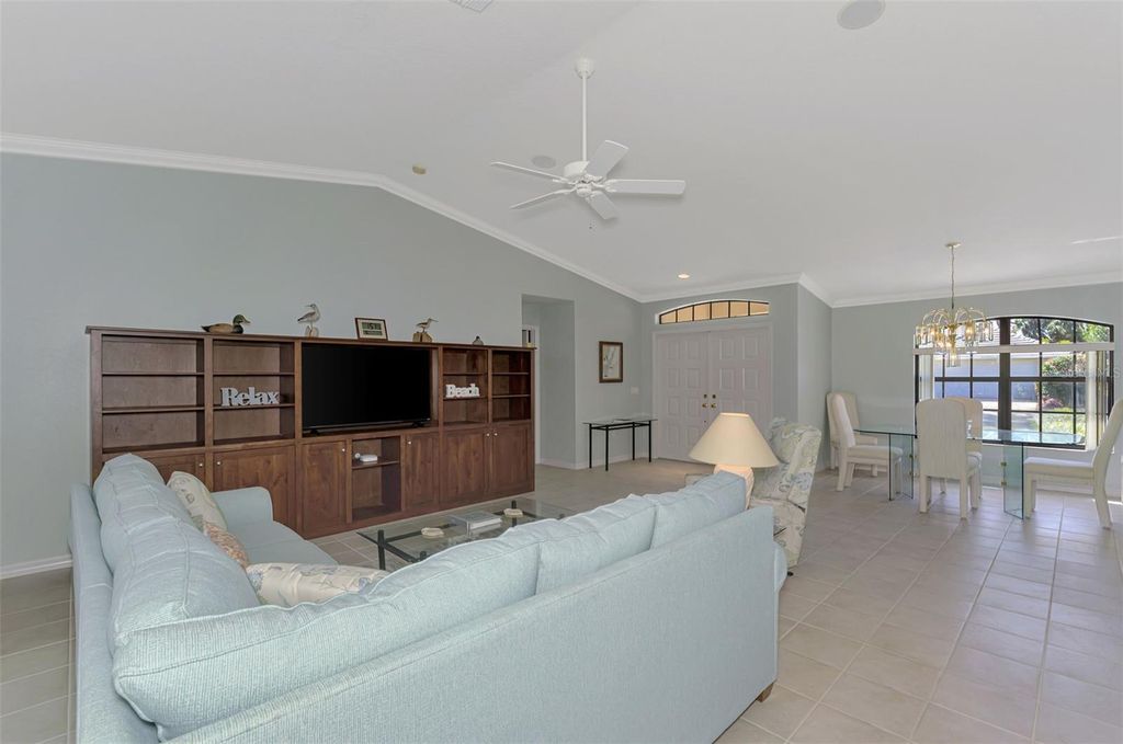Image 19 of property listing at 525 WATERWOOD LANE, Venice, FL 34293