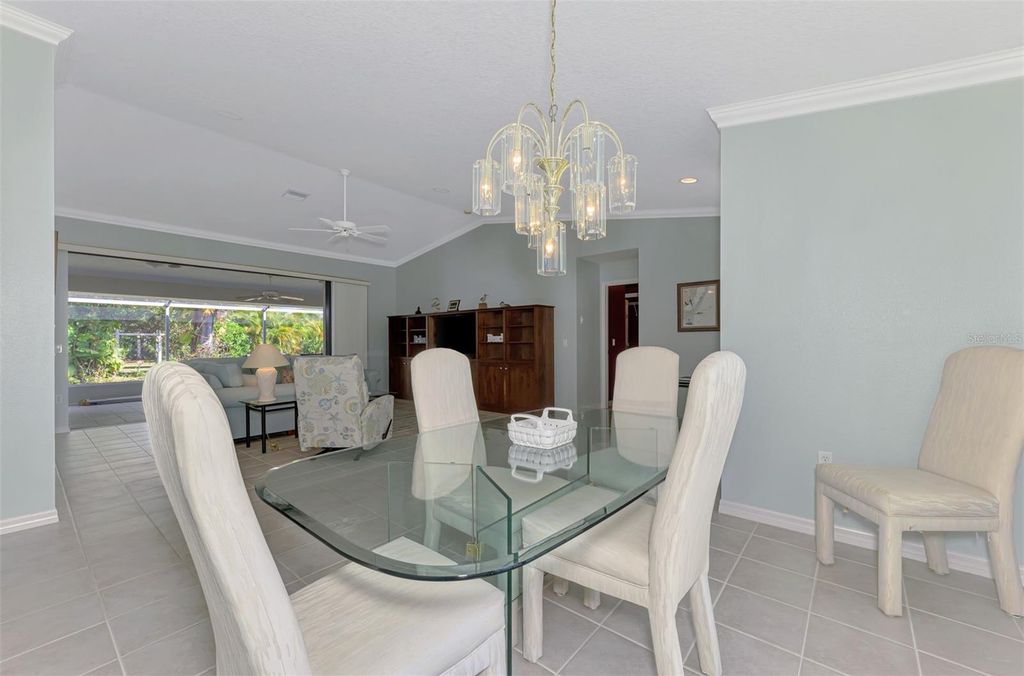 Image 23 of property listing at 525 WATERWOOD LANE, Venice, FL 34293