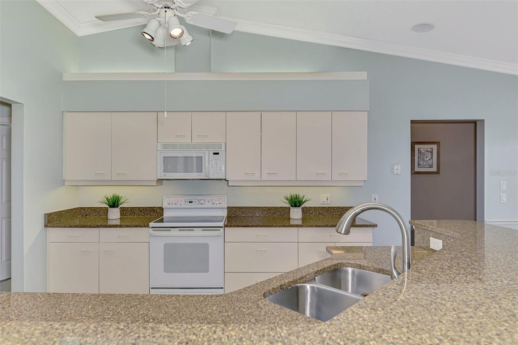 Image 25 of property listing at 525 WATERWOOD LANE, Venice, FL 34293