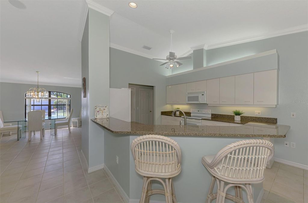 Image 26 of property listing at 525 WATERWOOD LANE, Venice, FL 34293