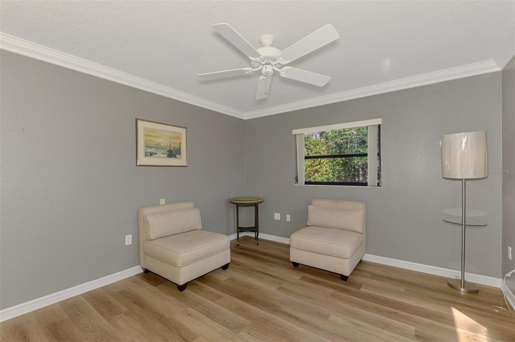 Image 44 of property listing at 525 WATERWOOD LANE, Venice, FL 34293