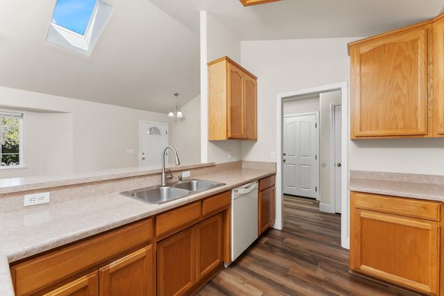 230 Manor Ct, Sutter Creek, CA 95685