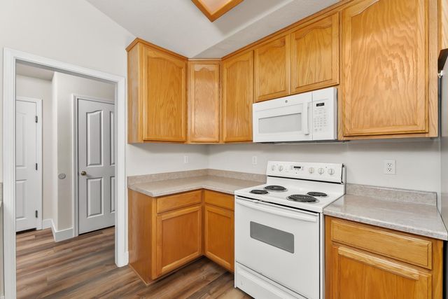 230 Manor Ct, Sutter Creek, CA 95685