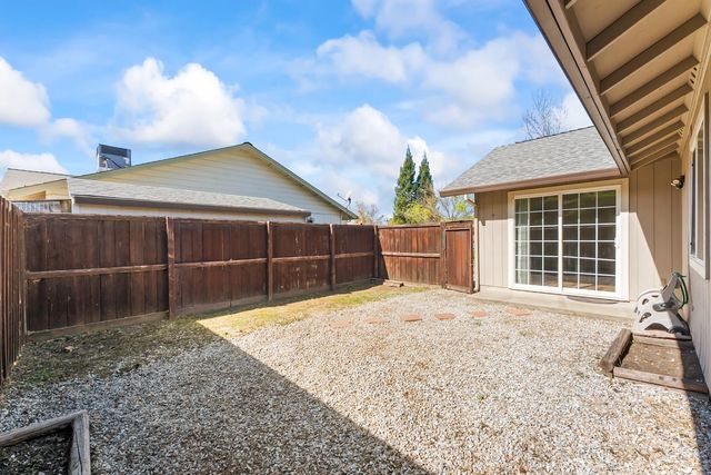 230 Manor Ct, Sutter Creek, CA 95685