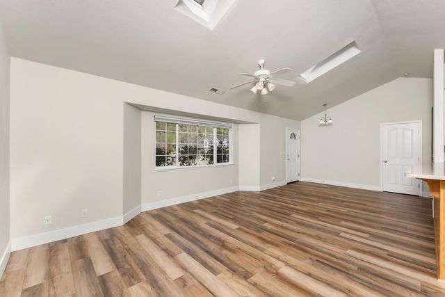 230 Manor Ct, Sutter Creek, CA 95685