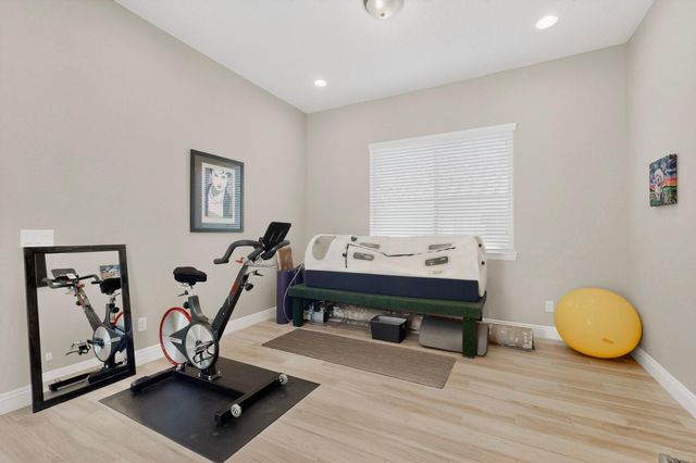2312 Granite Mountain Loop NW, Albuquerque, NM 87120