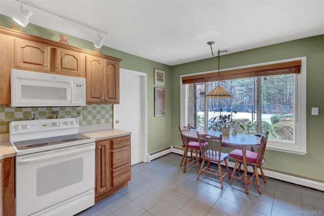 1369 Sycamore Avenue, Bohemia, NY 11716