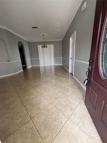 819 JARNAC DRIVE, Kissimmee, FL 34759