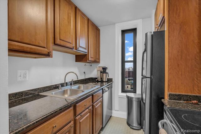 15 E Kirby Street 929, Detroit, MI 48202