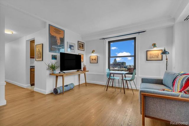 15 E Kirby Street 929, Detroit, MI 48202