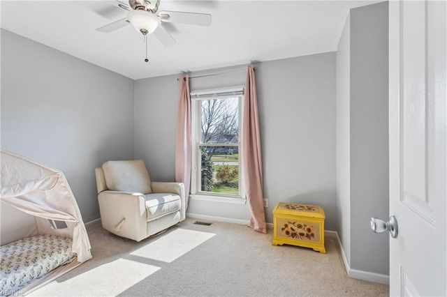 4606 Lola B CT, Chesapeake, VA 23321