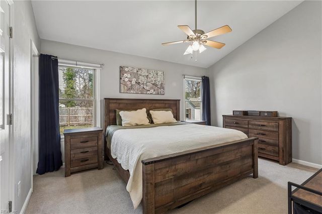 4606 Lola B CT, Chesapeake, VA 23321