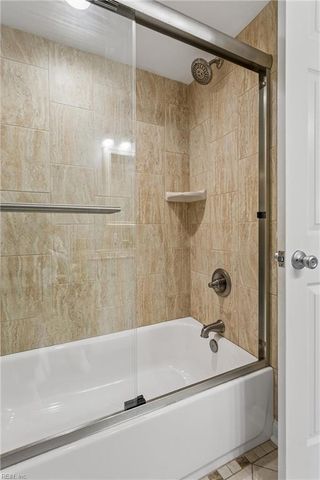 4606 Lola B CT, Chesapeake, VA 23321