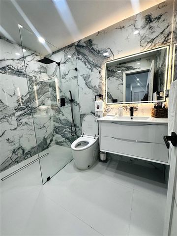 20927 SW 118th Ct, Miami, FL 33177