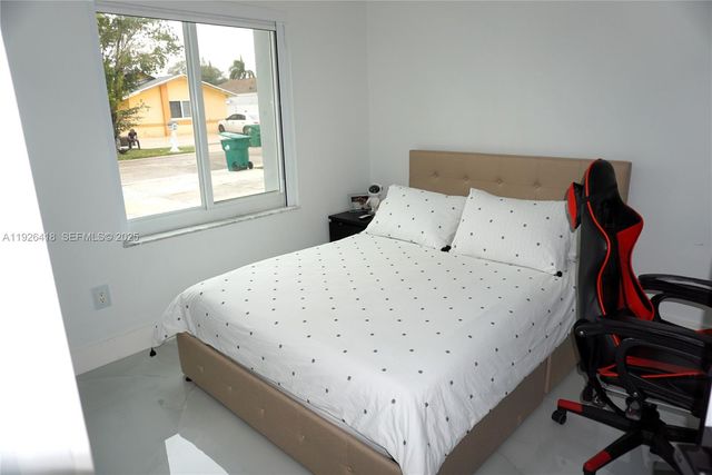 20927 SW 118th Ct, Miami, FL 33177