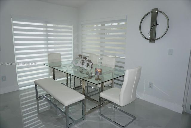 20927 SW 118th Ct, Miami, FL 33177