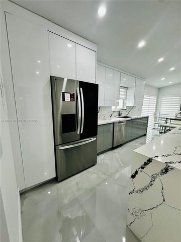 20927 SW 118th Ct, Miami, FL 33177