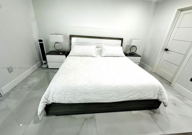 20927 SW 118th Ct, Miami, FL 33177