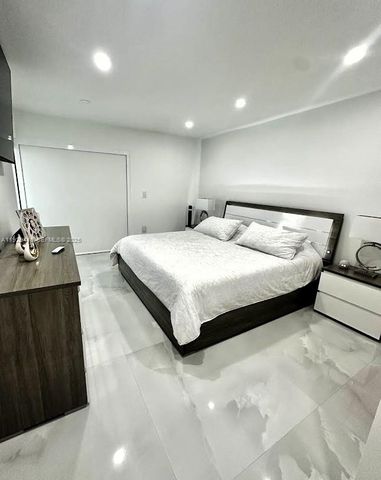 20927 SW 118th Ct, Miami, FL 33177