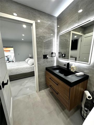 20927 SW 118th Ct, Miami, FL 33177