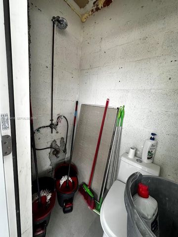 20927 SW 118th Ct, Miami, FL 33177