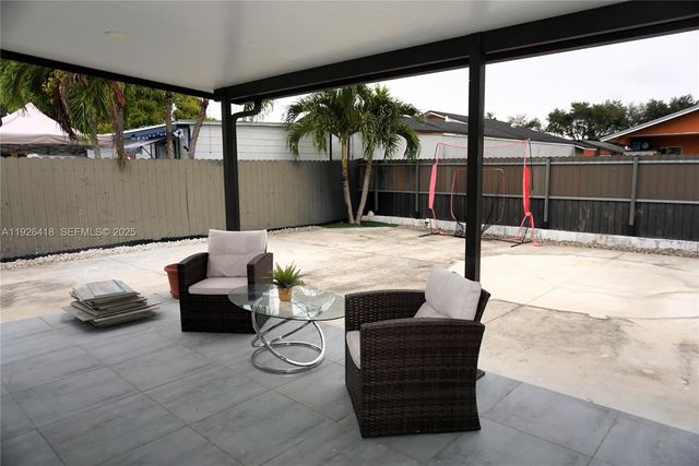 20927 SW 118th Ct, Miami, FL 33177