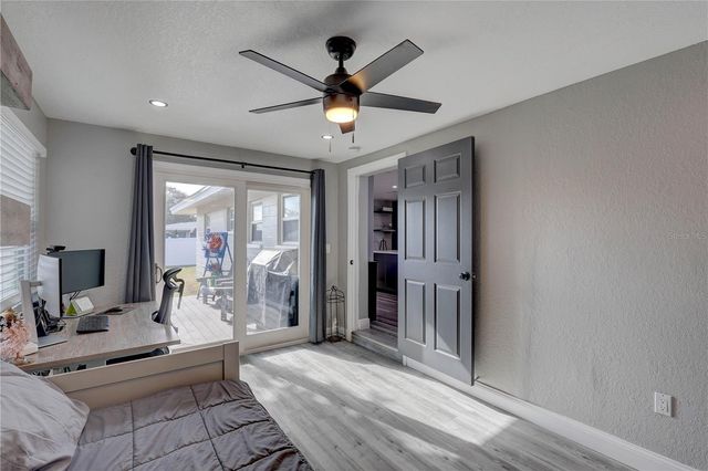 8201 RIDGE ROAD, Seminole, FL 33772