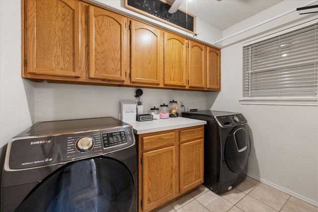 420 Misty Oaks Street, Azle, TX 76020