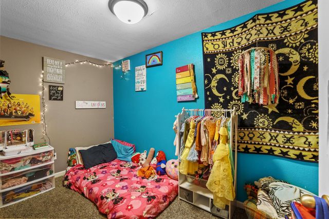 100 21St Street, Minot, ND 58703