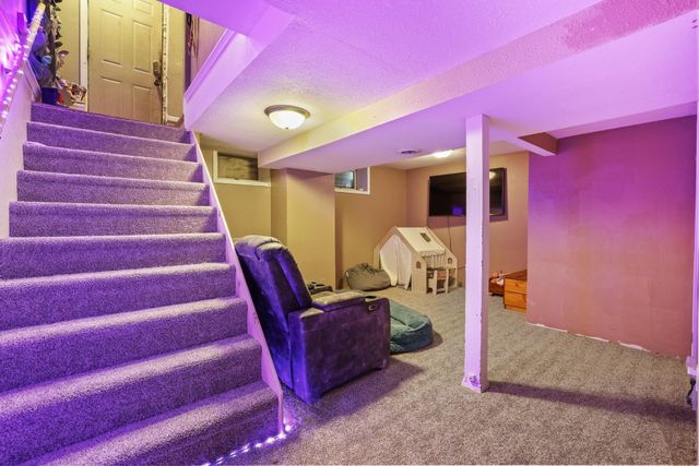 100 21St Street, Minot, ND 58703