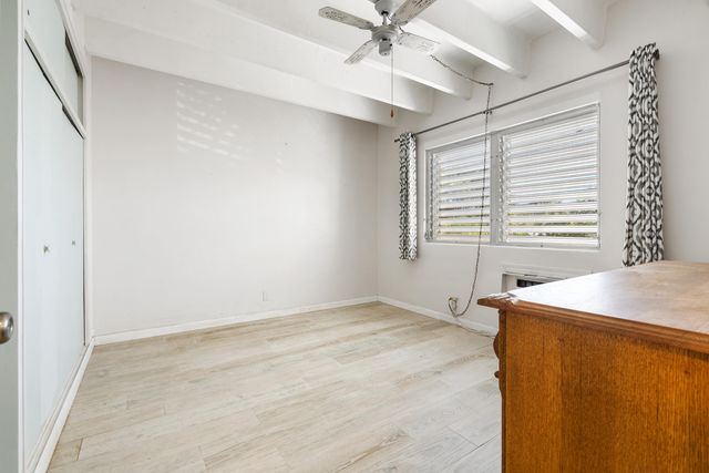 702 N Federal Highway B4, Lake Worth Beach, FL 33460