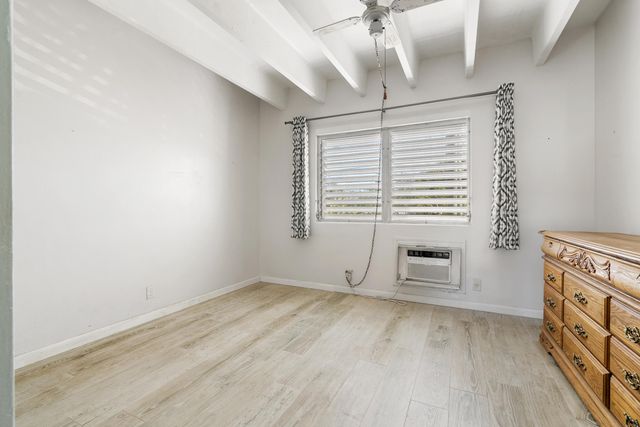 702 N Federal Highway B4, Lake Worth Beach, FL 33460