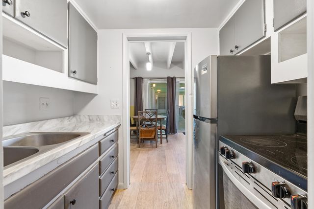 702 N Federal Highway B4, Lake Worth Beach, FL 33460