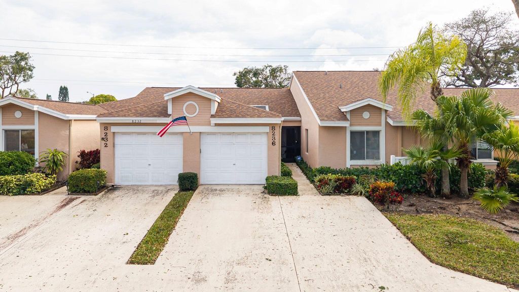 8236 Summerbreeze Lane, Boca Raton, FL 33496
