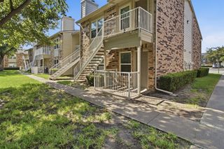 2200 E Trinity Mills Road 209, Carrollton, TX 75006