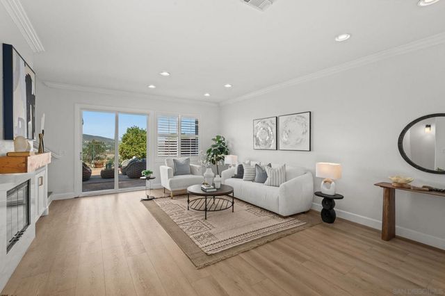 10930 Ivy Hill 4, San Diego, CA 92131