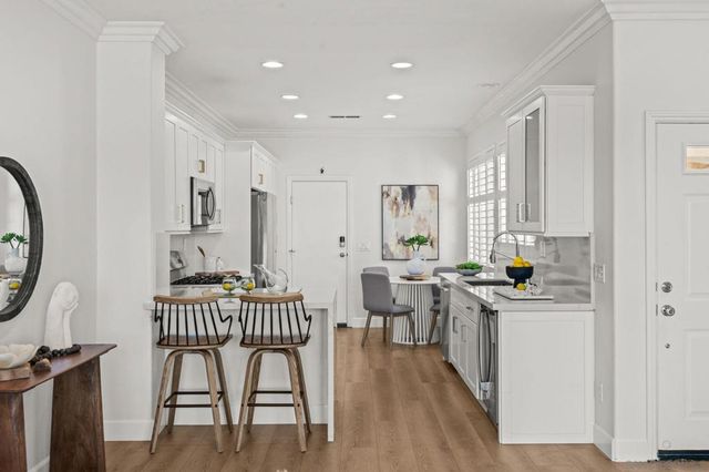 10930 Ivy Hill 4, San Diego, CA 92131