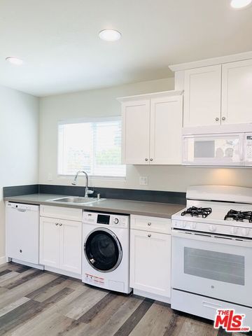 1163 N Raymond Avenue 6, Glendale, CA 91201