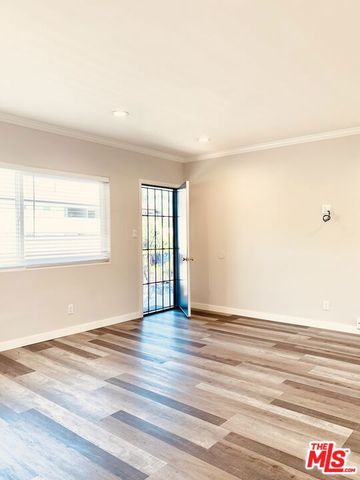 1163 N Raymond Avenue 6, Glendale, CA 91201
