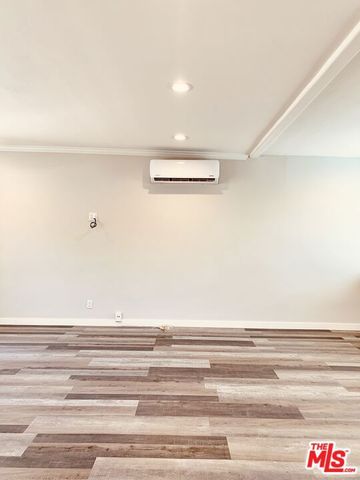 1163 N Raymond Avenue 6, Glendale, CA 91201