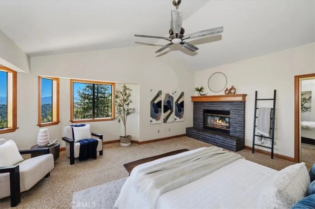 26077 Walnut Hills, Lake Arrowhead, CA 92352