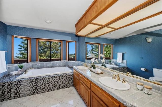 26077 Walnut Hills, Lake Arrowhead, CA 92352