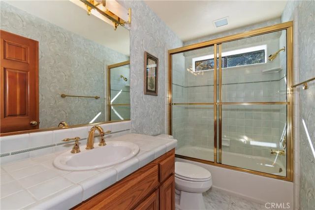 26077 Walnut Hills, Lake Arrowhead, CA 92352