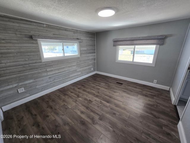 16229 Brookridge Boulevard, Brooksville, FL 34613