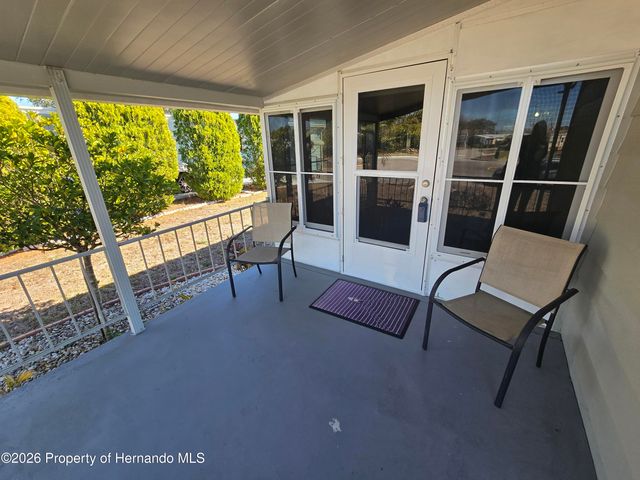 16229 Brookridge Boulevard, Brooksville, FL 34613