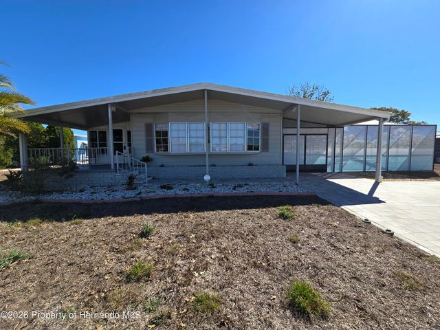 16229 Brookridge Boulevard, Brooksville, FL 34613