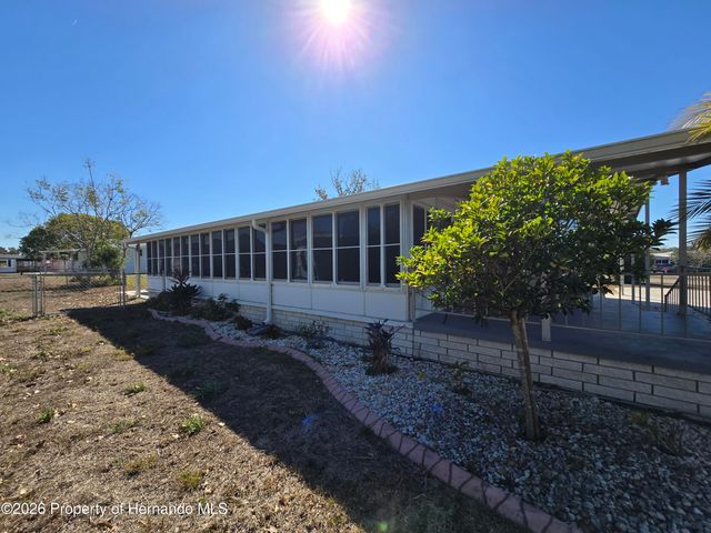 16229 Brookridge Boulevard, Brooksville, FL 34613